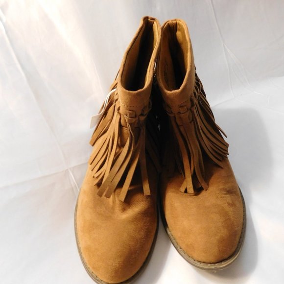 AMERICAN EAGLE Brown Booties Boots NEW - Picture 2 of 5